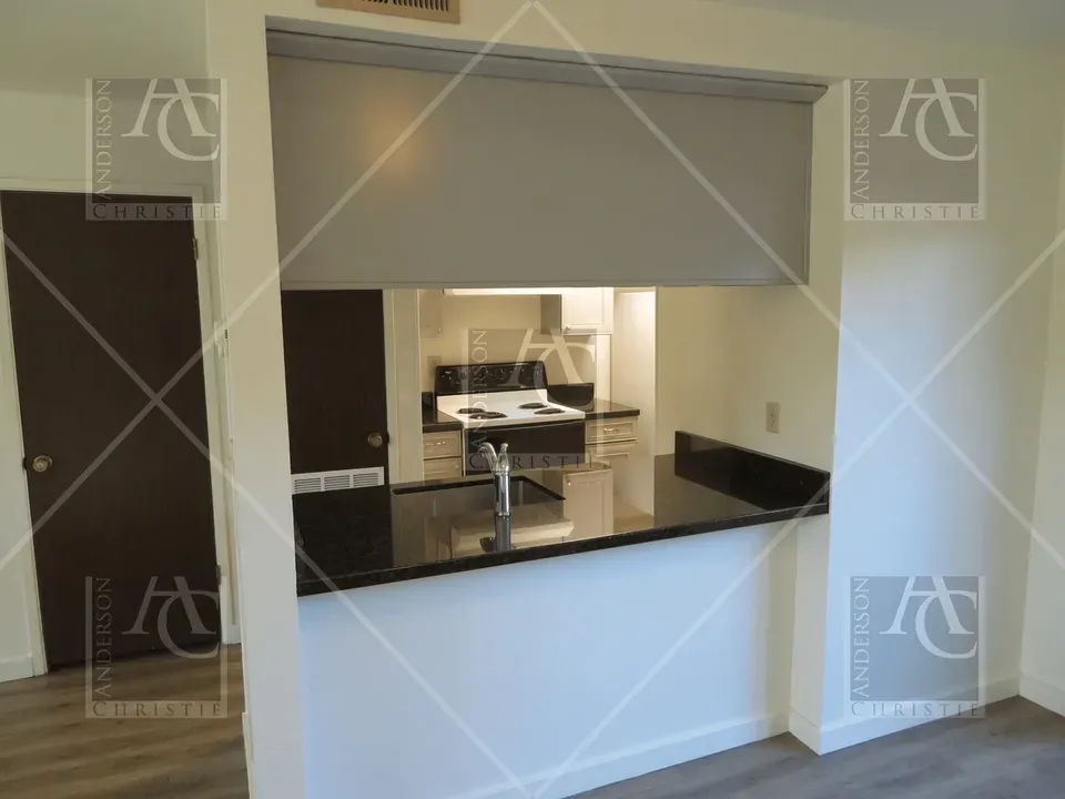 2 Bed 1 Bath Contemporary High-Rise Condo in Santa Cruz, CA - 4