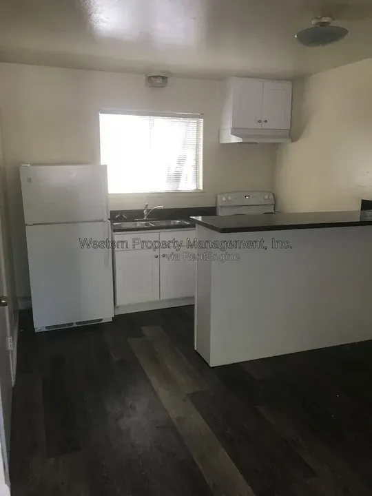 2 Bed 1 Bath Contemporary High-Rise Condo in Santa Cruz, CA - 2