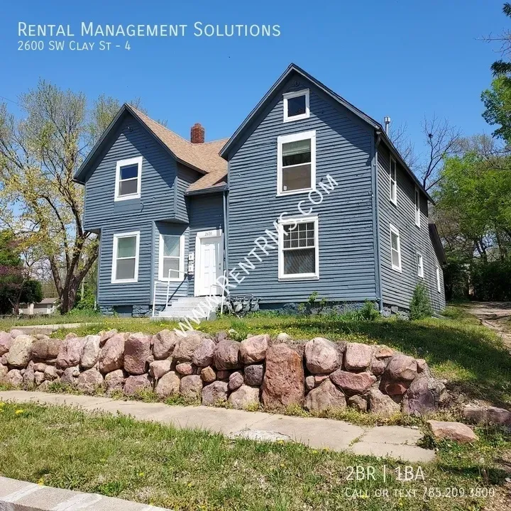 2 Bed 1 Bath Contemporary High-Rise Condo in Topeka, KS - 1