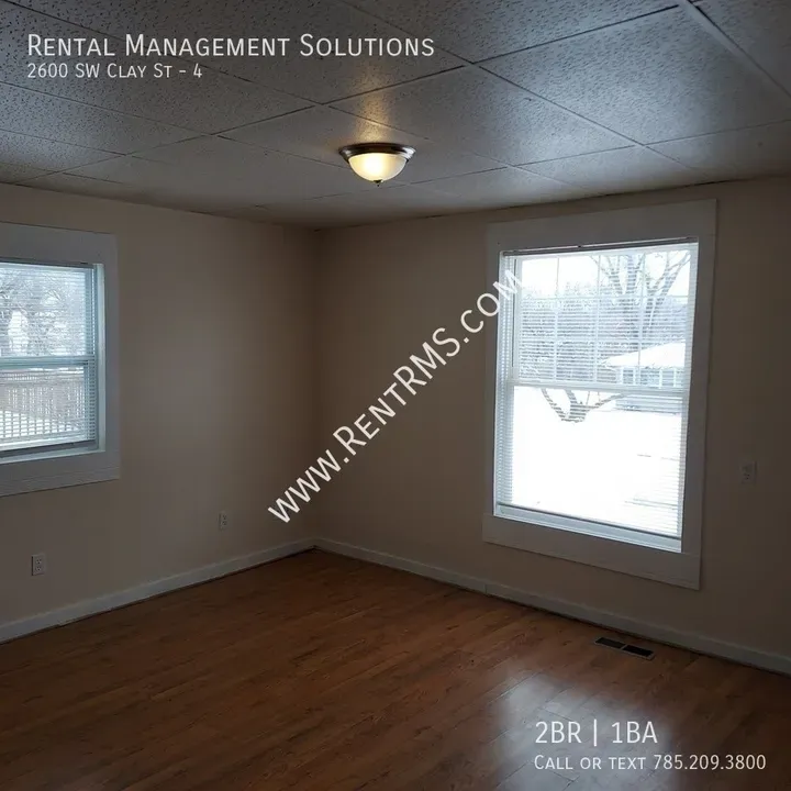 2 Bed 1 Bath Contemporary High-Rise Condo in Topeka, KS - 3