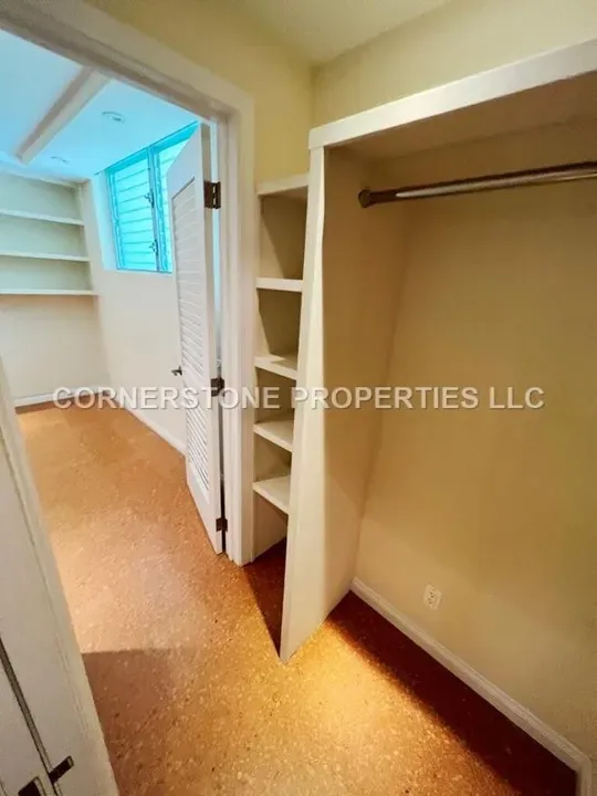 2 Bed 1 Bath Contemporary Multi-Level Townhome in Honolulu, HI - 3