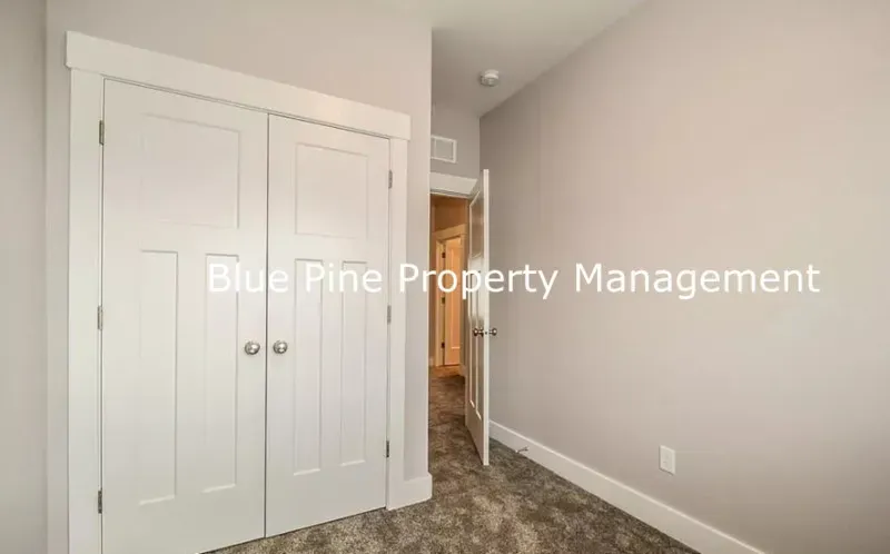 2 Bed 1 Bath Contemporary Multi-Level Townhome in Idaho Falls, ID - 5