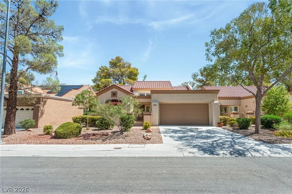 2 Bed 1 Bath Contemporary Multi-Level Townhome in Las Vegas, NV
