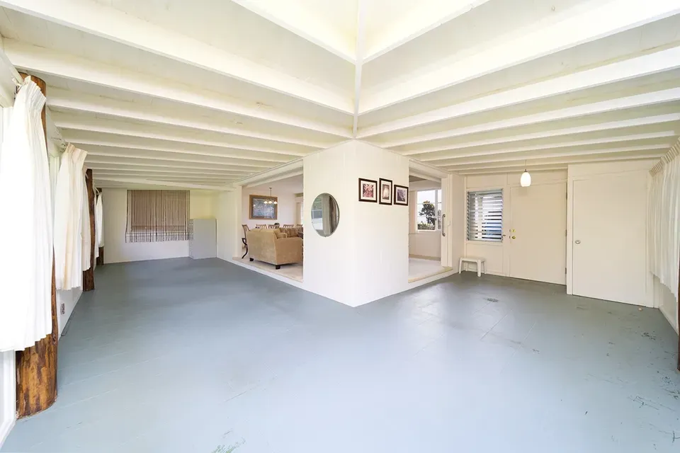 2 Bed 1 Bath Established Mid-Century Residence in Hilo, HI - 4