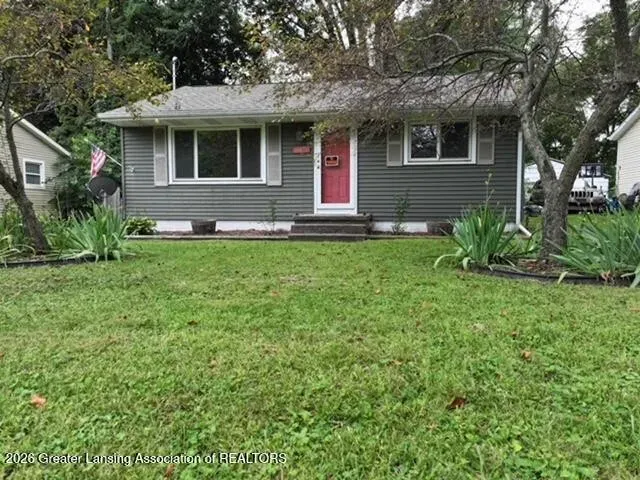 2 Bed 1 Bath Established Mid-Century Residence in Lansing, MI - 2