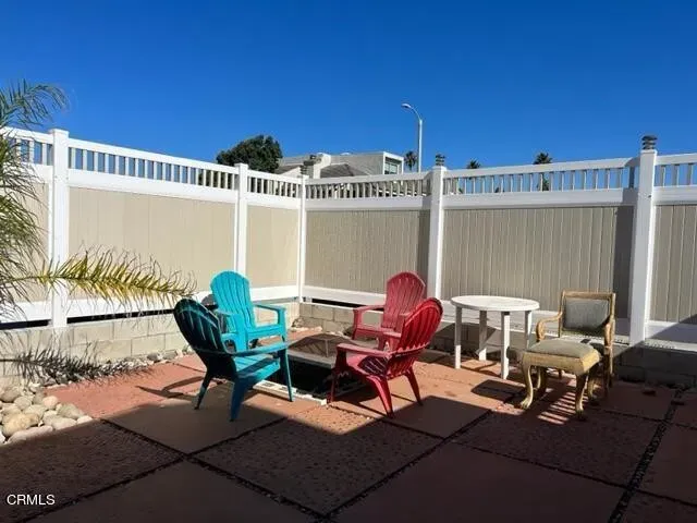 2 Bed 1 Bath Established Mid-Century Residence in Oxnard, CA - 5