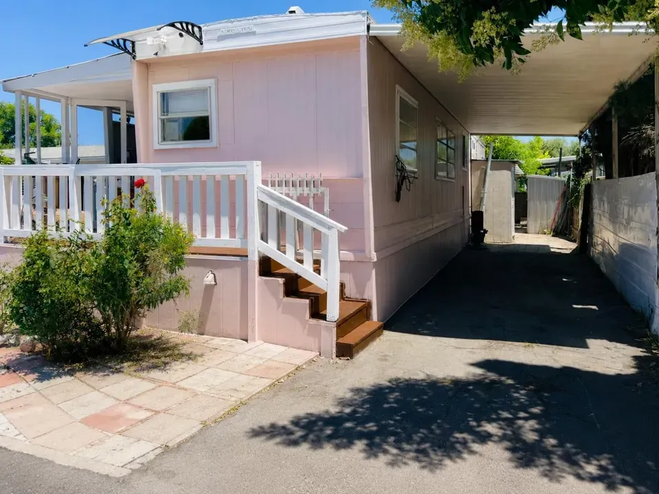2 Bed 1 Bath Established Mid-Century Residence in San Jose, CA - 4