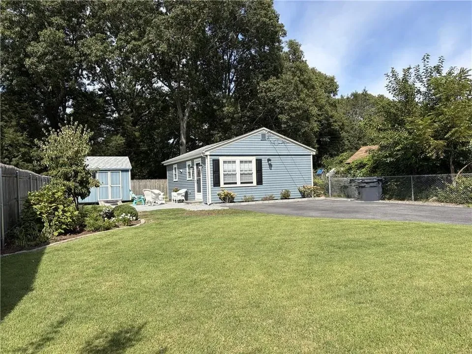 2 Bed 1 Bath Established Mid-Century Residence in Warwick, RI - 1