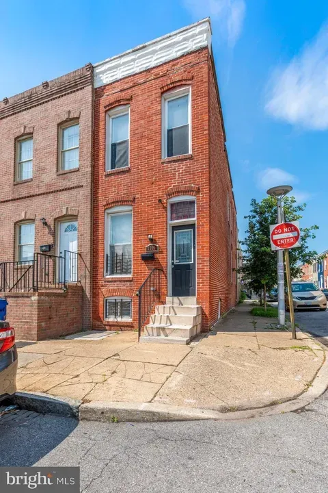 2 Bed 1 Bath Established Multi-Level Townhouse in Baltimore, MD