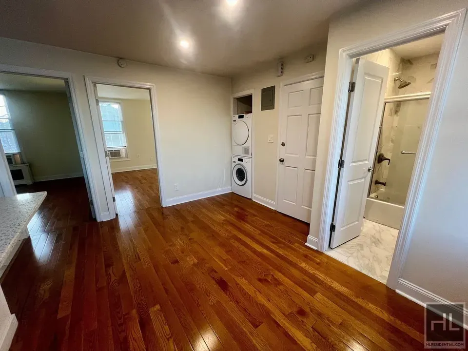 2 Bed 1 Bath Established Multi-Level Townhouse in Brooklyn, NY - 4