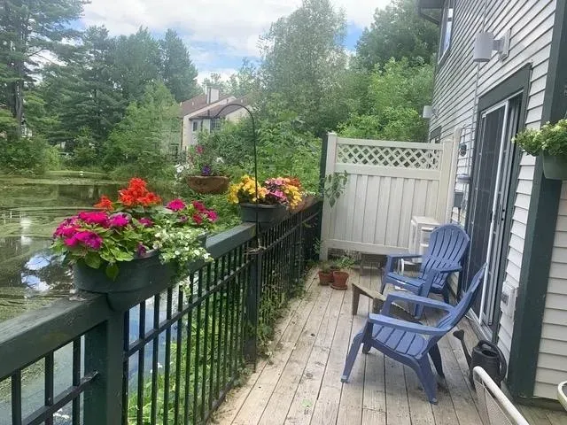 2 Bed 1 Bath Established Multi-Level Townhouse in Burlington, VT - 4