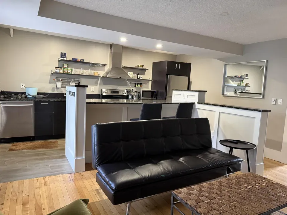 2 Bed 1 Bath Established Multi-Level Townhouse in Manchester, NH - 3