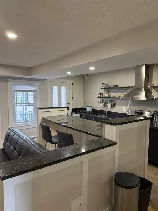 2 Bed 1 Bath Established Multi-Level Townhouse in Manchester, NH - 5