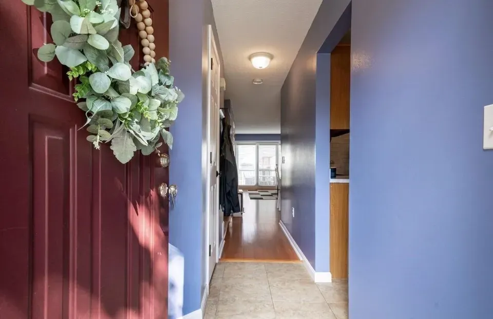 2 Bed 1 Bath Established Multi-Level Townhouse in Nashua, NH - 4