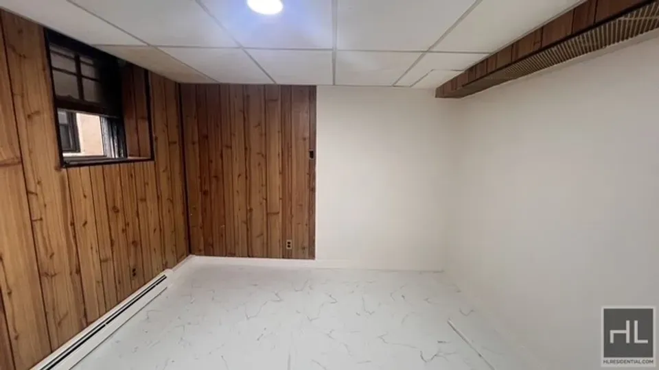 2 Bed 1 Bath Established Multi-Level Townhouse in New York, NY - 3