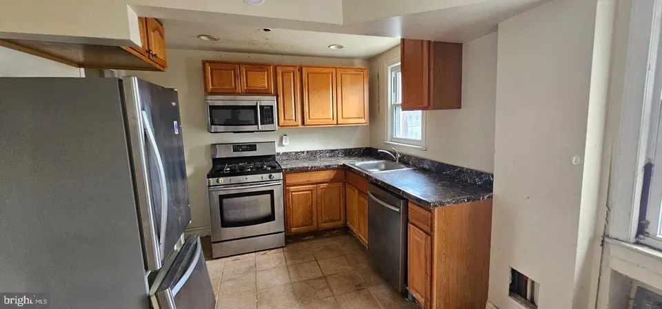 2 Bed 1 Bath Established Multi-Level Townhouse in Washington, DC - 2