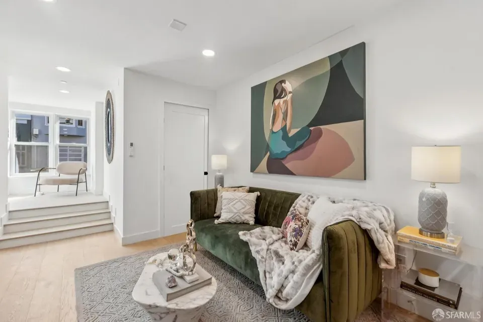 2 Bed 1 Bath Modern Architectural Estate in San Francisco, CA - 4