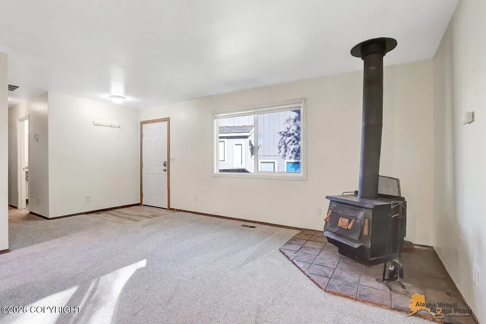 2 Bed 1 Bath Modern Contemporary Residence in Anchorage, AK