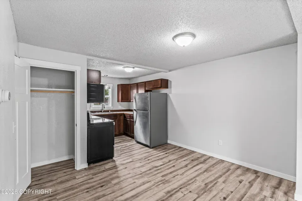 2 Bed 1 Bath Modern Contemporary Residence in Anchorage, AK - 4