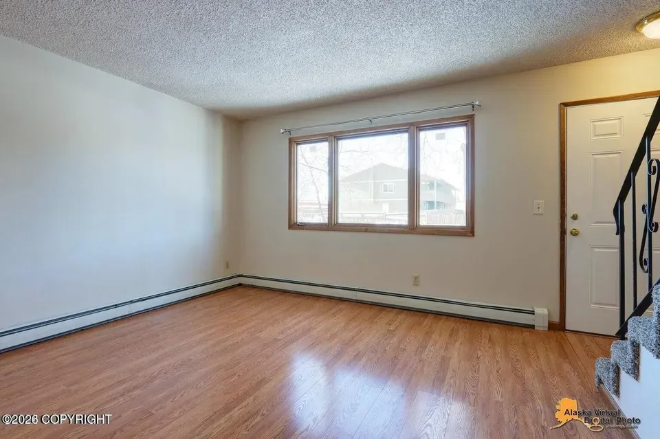 2 Bed 1 Bath Modern Contemporary Residence in Anchorage, AK - 5
