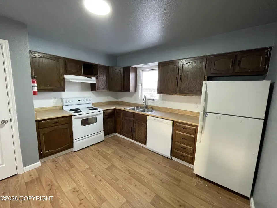 2 Bed 1 Bath Modern Contemporary Residence in Anchorage, AK - 5