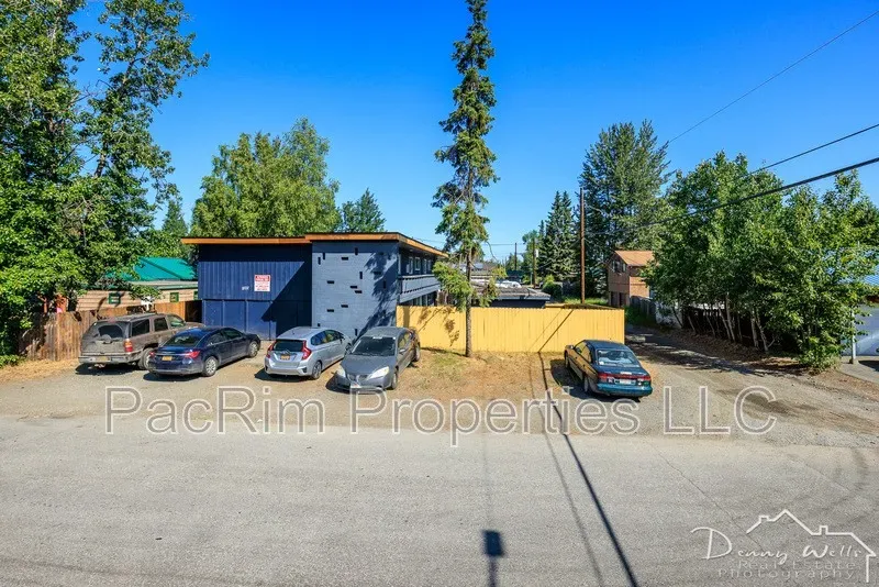 2 Bed 1 Bath Modern Contemporary Residence in Anchorage, AK - 1