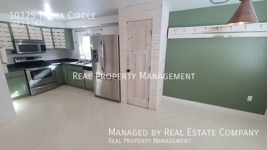 2 Bed 1 Bath Modern Contemporary Residence in Anchorage, AK - 3