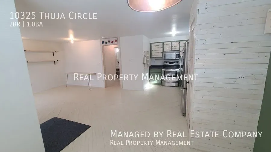 2 Bed 1 Bath Modern Contemporary Residence in Anchorage, AK - 4