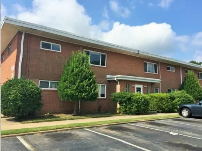 2 Bed 1 Bath Modern Contemporary Residence in Chesapeake, VA