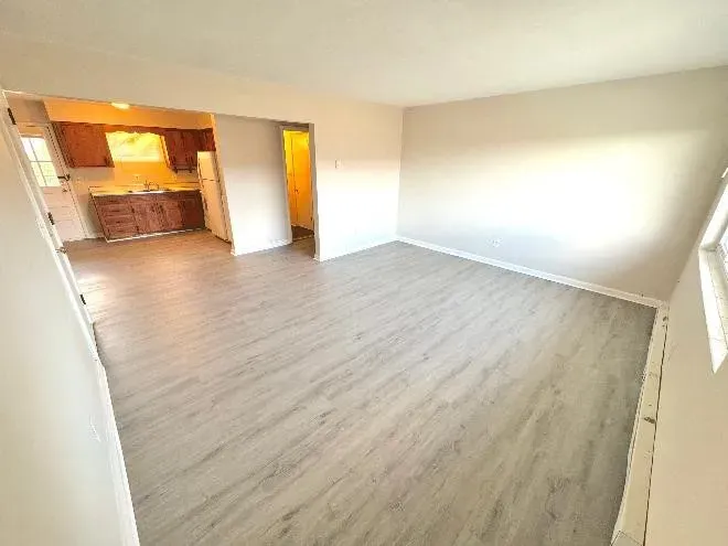 2 Bed 1 Bath Modern Contemporary Residence in Chesapeake, VA - 3