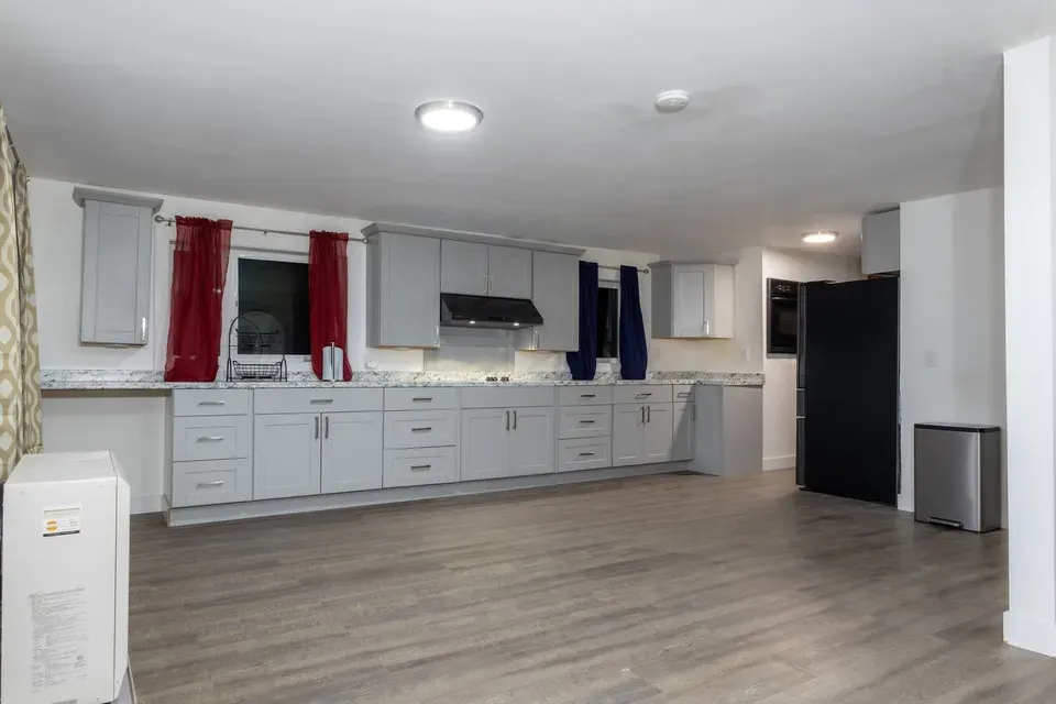2 Bed 1 Bath Modern Contemporary Residence in Fairbanks, AK - 2