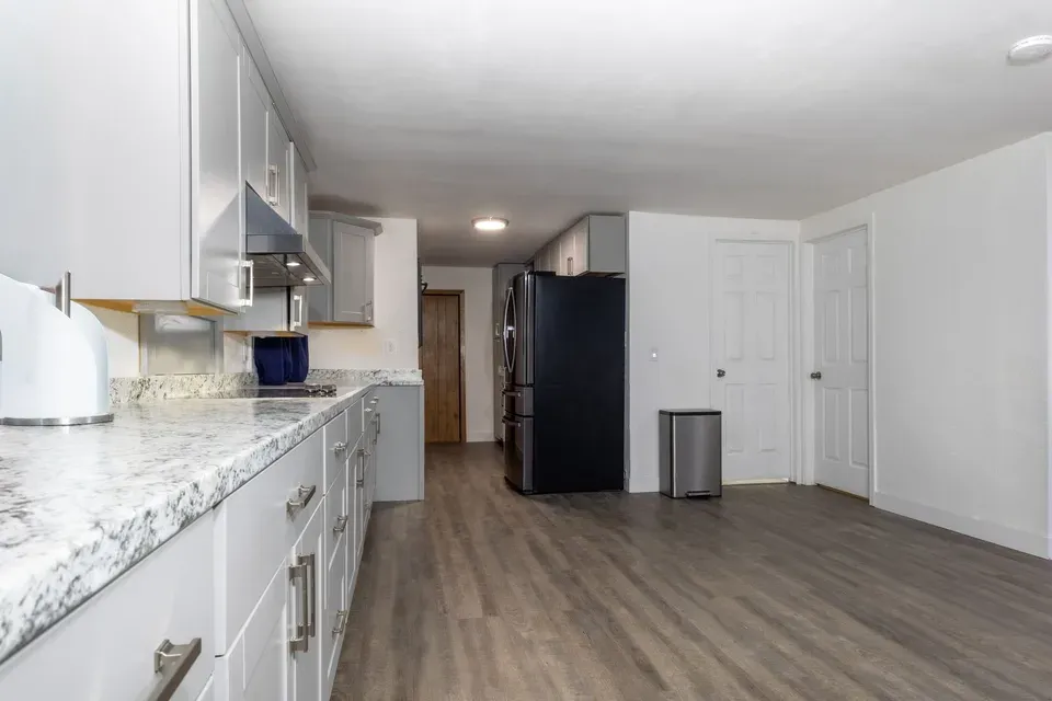 2 Bed 1 Bath Modern Contemporary Residence in Fairbanks, AK - 3