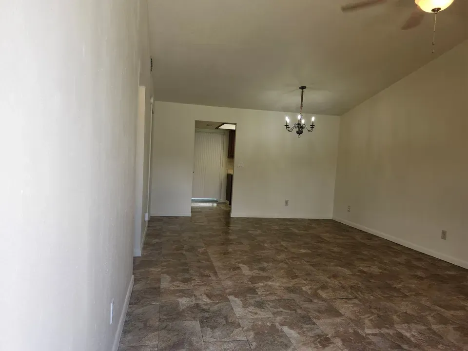 2 Bed 1 Bath Modern Contemporary Residence in Fort Myers, FL - 2