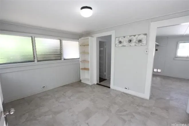 2 Bed 1 Bath Modern Contemporary Residence in Honolulu, HI - 2