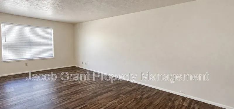 2 Bed 1 Bath Modern Contemporary Residence in Idaho Falls, ID - 3