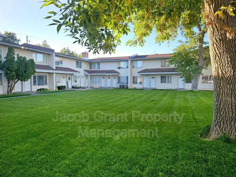 2 Bed 1 Bath Modern Contemporary Residence in Idaho Falls, ID - 1