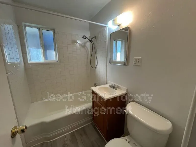 2 Bed 1 Bath Modern Contemporary Residence in Idaho Falls, ID - 5