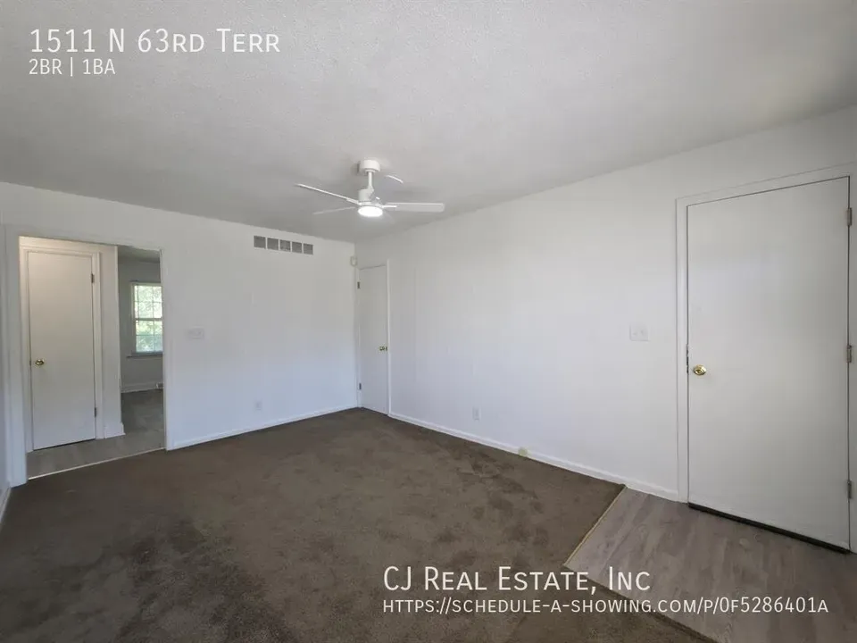 2 Bed 1 Bath Modern Contemporary Residence in Kansas City, KS - 2
