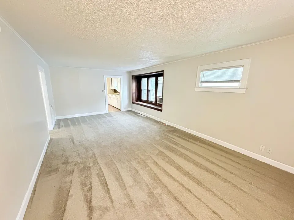 2 Bed 1 Bath Modern Contemporary Residence in Kansas City, KS - 2