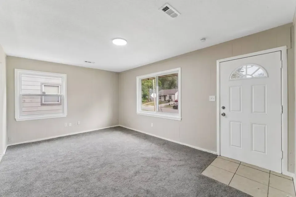 2 Bed 1 Bath Modern Contemporary Residence in Kansas City, KS - 2