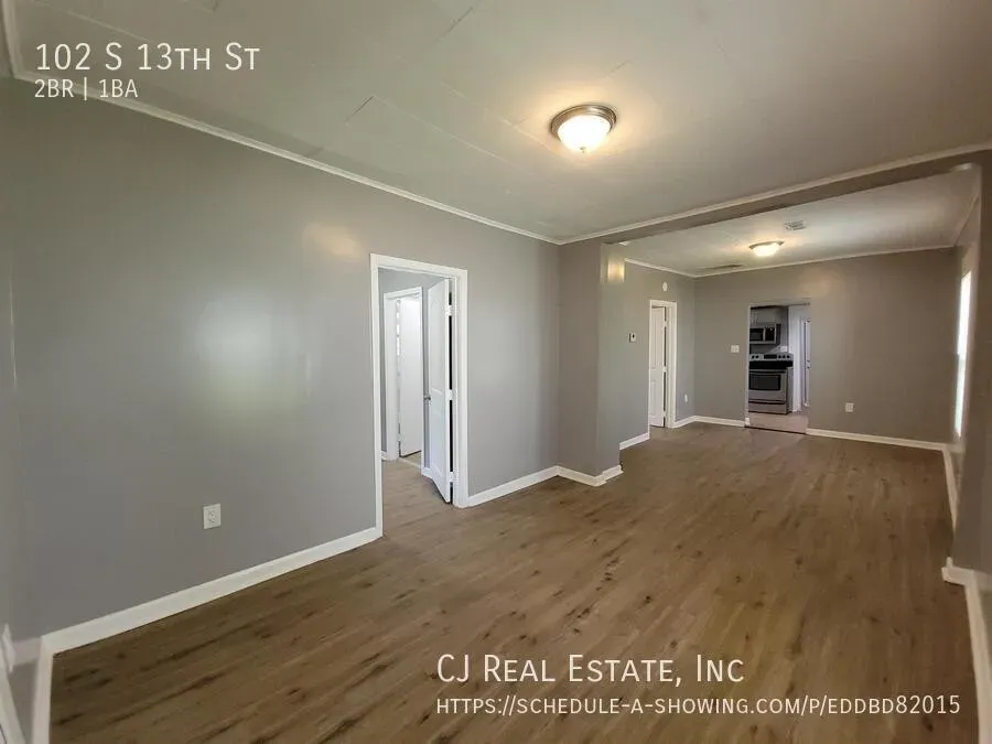 2 Bed 1 Bath Modern Contemporary Residence in Kansas City, KS - 2