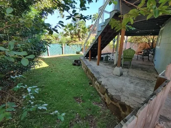 2 Bed 1 Bath Modern Contemporary Residence in Maui, HI - 5