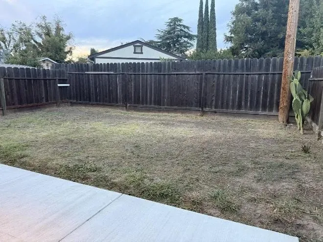 2 Bed 1 Bath Modern Contemporary Residence in Modesto, CA - 5