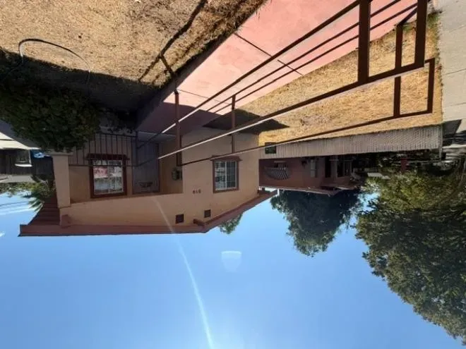 2 Bed 1 Bath Modern Contemporary Residence in Modesto, CA