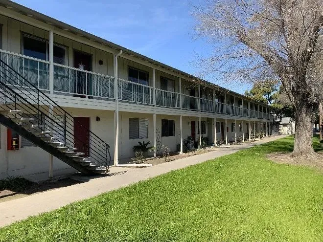 2 Bed 1 Bath Modern Contemporary Residence in Modesto, CA - 2