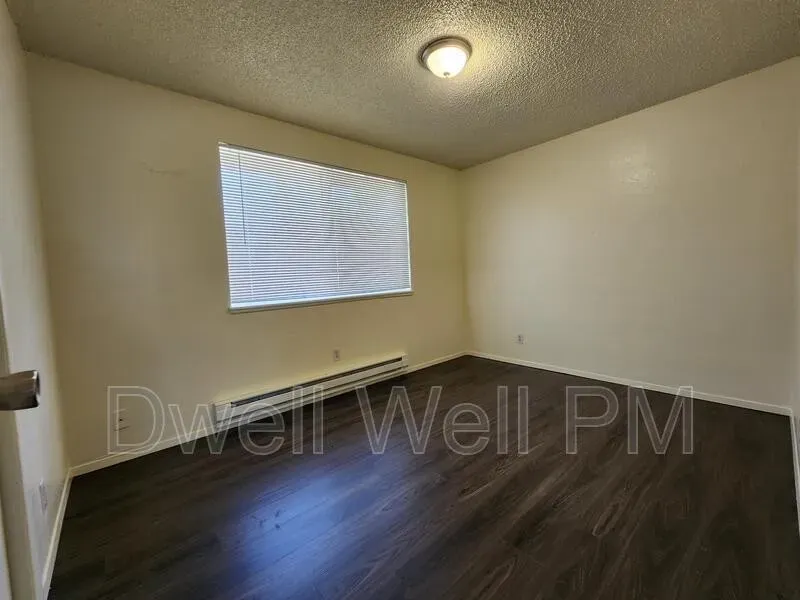 2 Bed 1 Bath Modern Contemporary Residence in Nampa, ID - 5