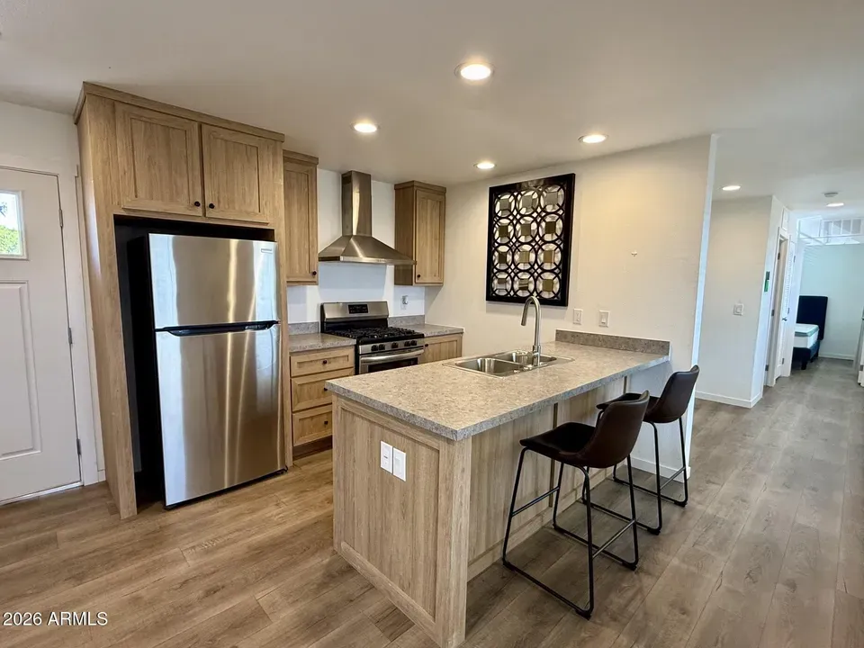 2 Bed 1 Bath Modern Contemporary Residence in Phoenix, AZ - 4