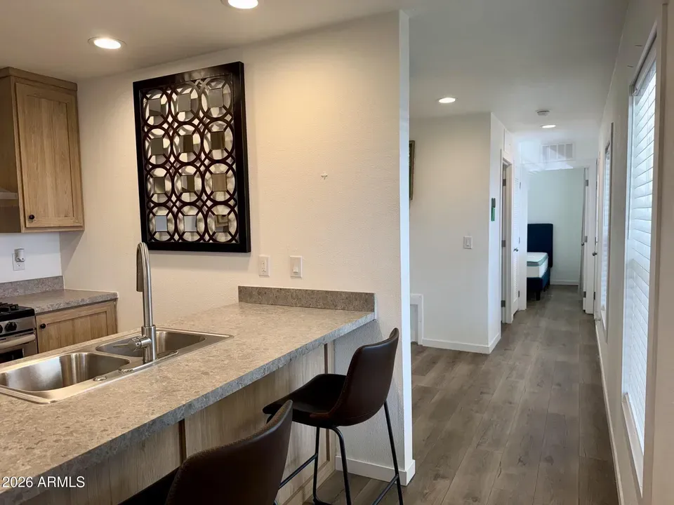 2 Bed 1 Bath Modern Contemporary Residence in Phoenix, AZ - 5