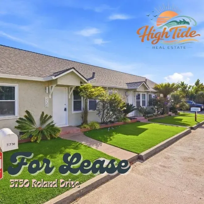 2 Bed 1 Bath Modern Contemporary Residence in Santa Cruz, CA - 1