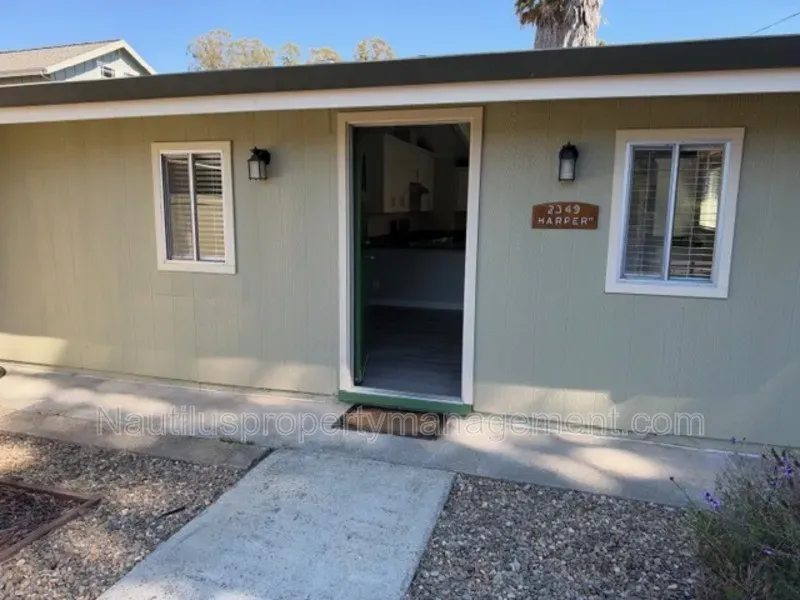 2 Bed 1 Bath Modern Contemporary Residence in Santa Cruz, CA - 2